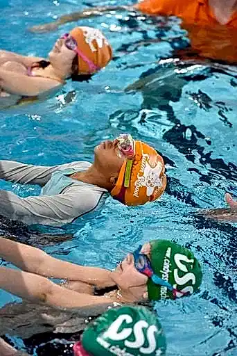 childrens swimming lessons childrens swimming lessons