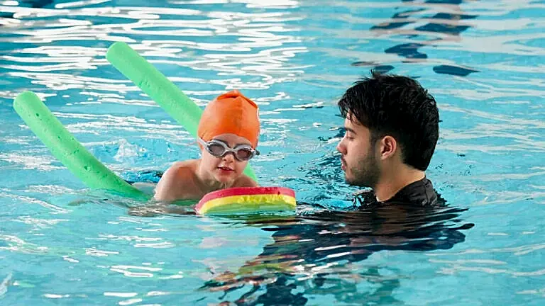 How Long Does it Take to Learn How to Swim? Learning to swim