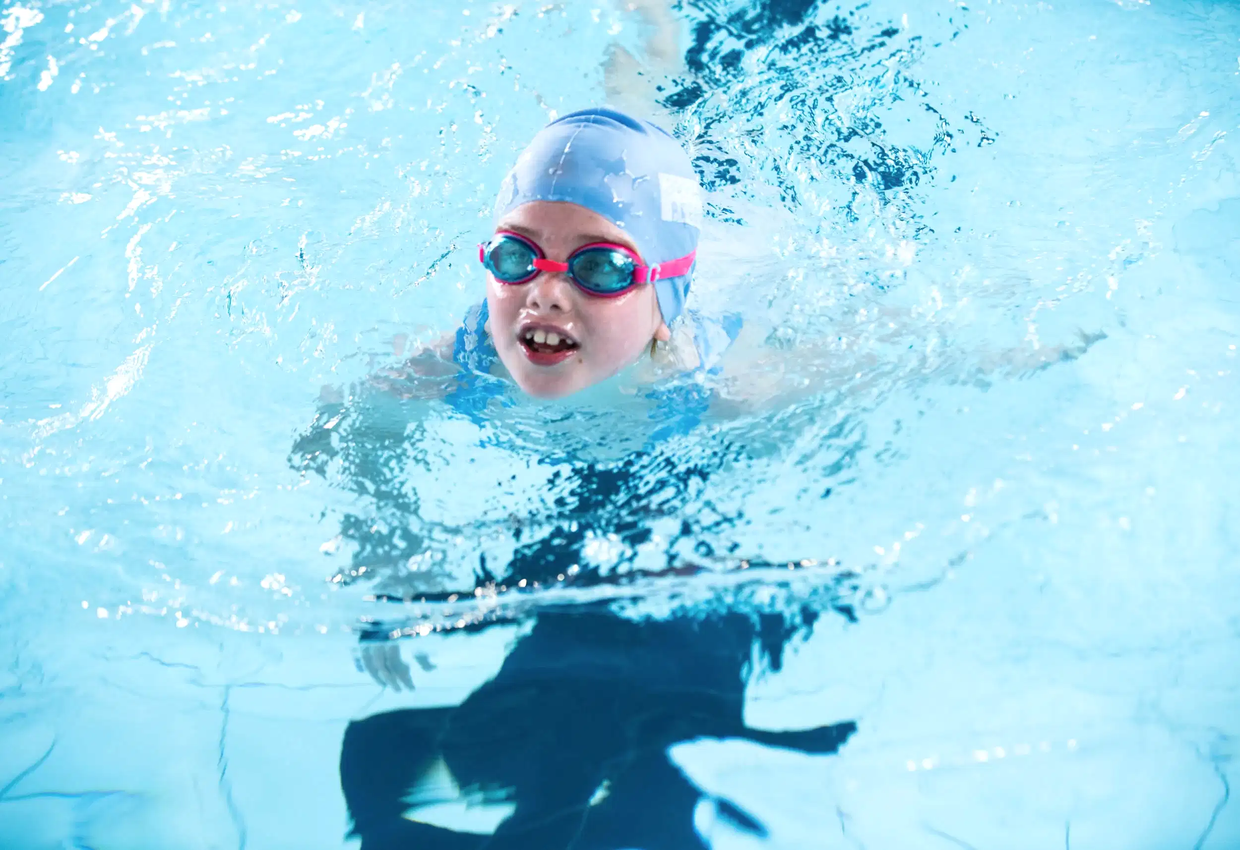 Cindy_s Swim School1340 child swim lesson